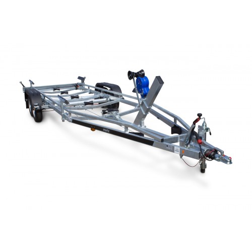 Ремарке YACHT 2500 [VZ]	- 2500 kg
